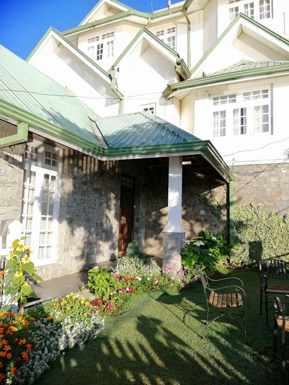 Villa Melford Nuwaraeliya à Nuwara Eliya Extérieur photo
