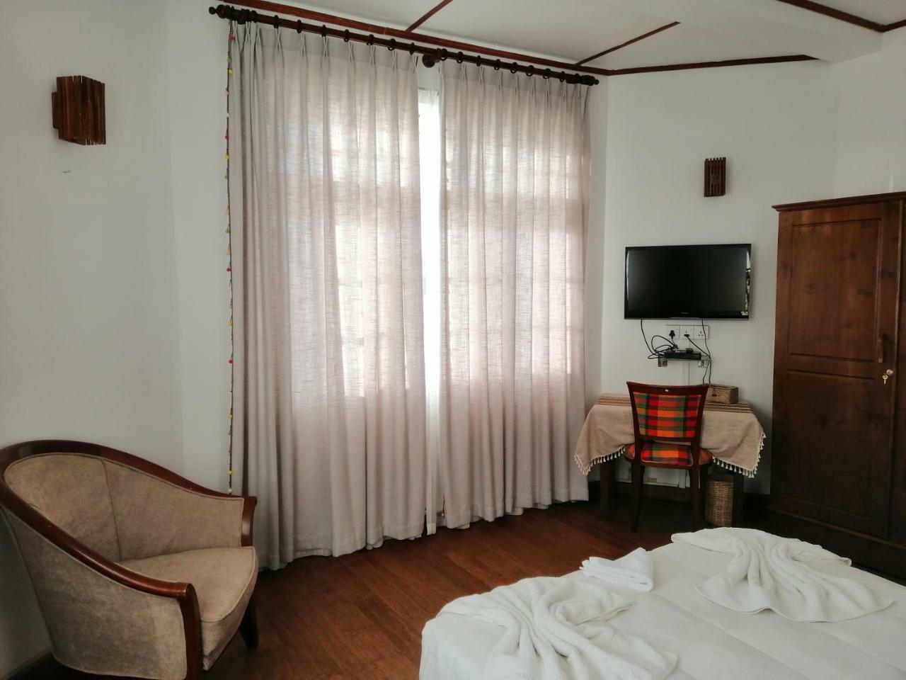 Villa Melford Nuwaraeliya à Nuwara Eliya Extérieur photo