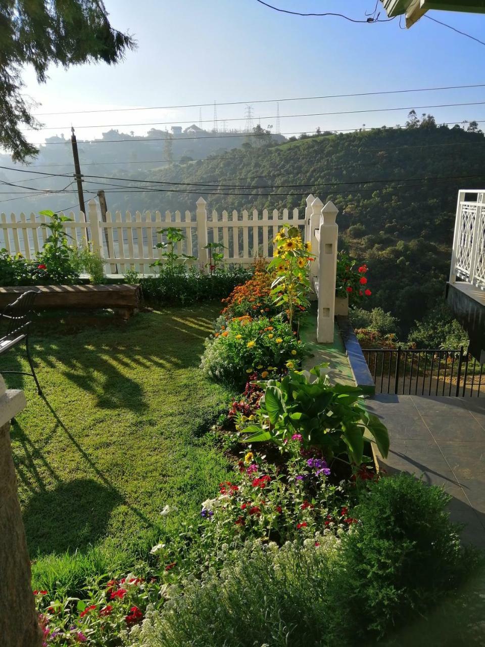 Villa Melford Nuwaraeliya à Nuwara Eliya Extérieur photo