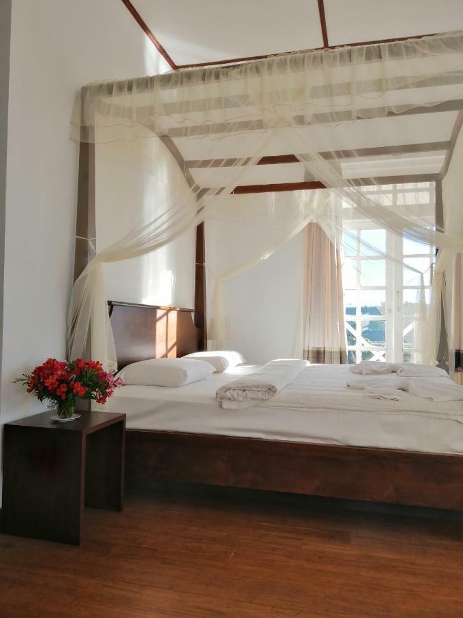 Villa Melford Nuwaraeliya à Nuwara Eliya Extérieur photo